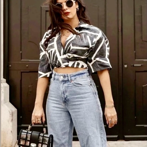 ZARA Twist Crop Charcoal/Cream Abstract Tropical Print Resort Wear Top Sz XS🧡 - Picture 5 of 13